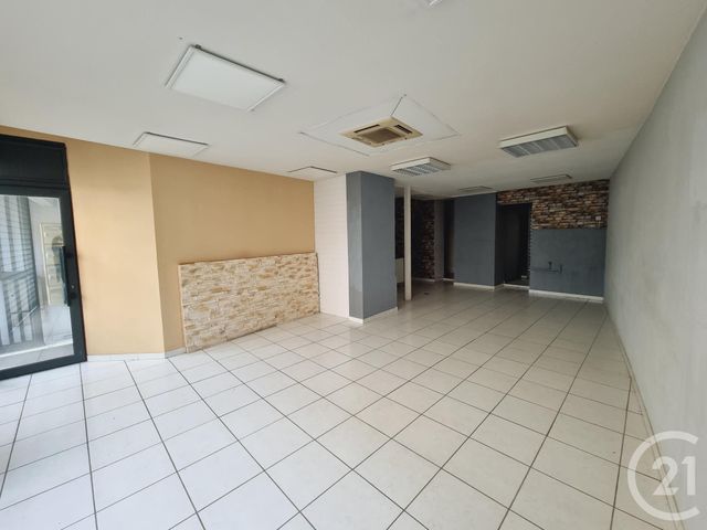 Afficher la photo en grand Appartement Local à louer - 1 pièce - 46,67 m2 - Gaillac - 81 - MIDI-PYRENEES