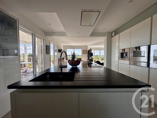 Afficher la photo en grand Maison à vendre - 10 pièces - 240 m2 - Senouillac - 81 - MIDI-PYRENEES