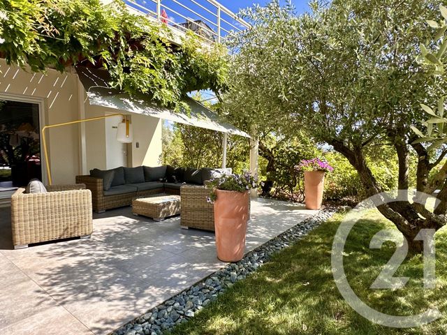 Afficher la photo en grand Maison à vendre - 10 pièces - 240 m2 - Senouillac - 81 - MIDI-PYRENEES