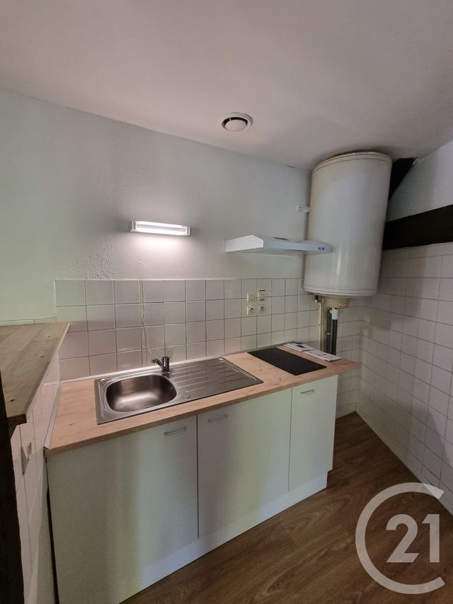 Afficher la photo en grand Appartement T2 à louer - 2 pièces - 55,35 m2 - Gaillac - 81 - MIDI-PYRENEES