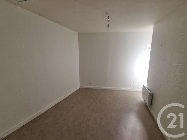 Afficher la photo en grand Appartement T2 à louer - 2 pièces - 55,35 m2 - Gaillac - 81 - MIDI-PYRENEES