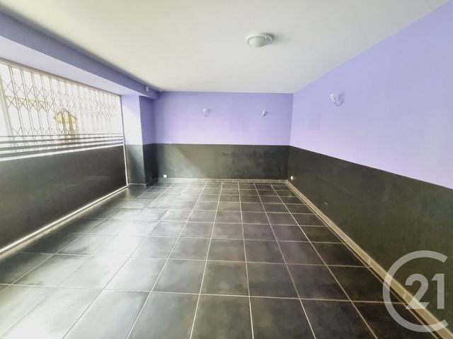 Appartement Local à louer - 1 pièce - 50,98 m2 - Gaillac - 81 - MIDI-PYRENEES