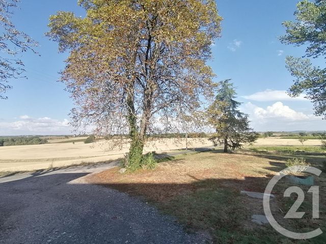 Afficher la photo en grand Appartement T3 à louer - 3 pièces - 108,48 m2 - Labastide De Levis - 81 - MIDI-PYRENEES