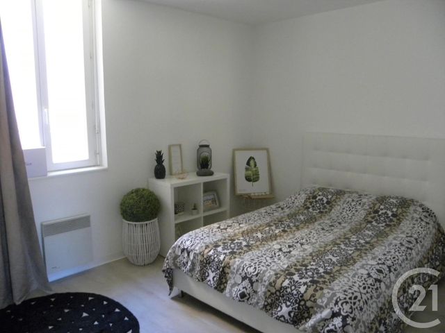 Appartement T2 &agrave; louer - 2 pi&egrave;ces - 56,69 m2 - Gaillac - 81 - MIDI-PYRENEES