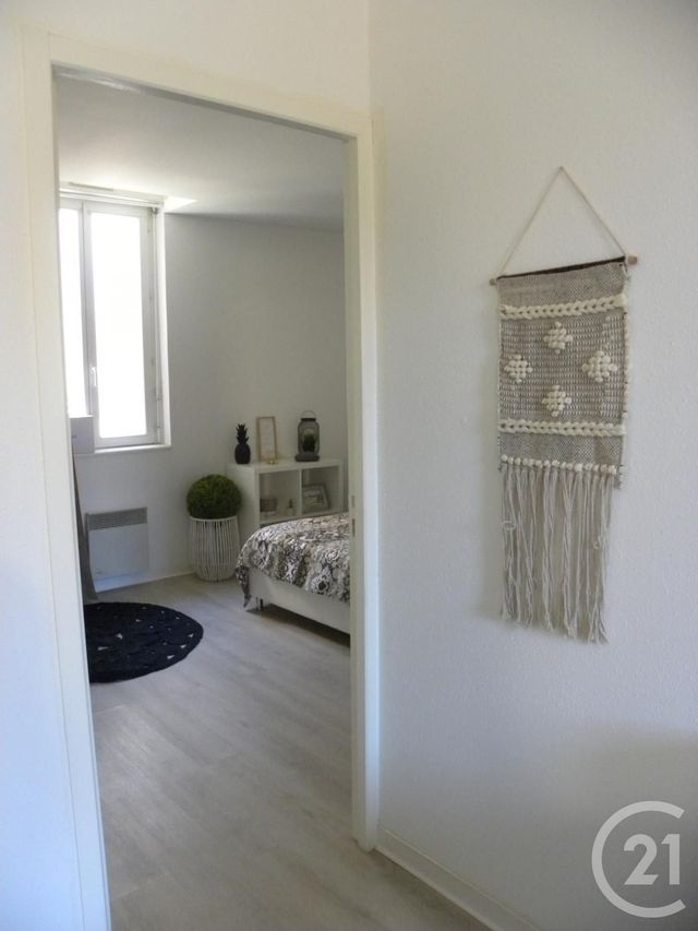 Appartement T2 &agrave; louer - 2 pi&egrave;ces - 56,69 m2 - Gaillac - 81 - MIDI-PYRENEES