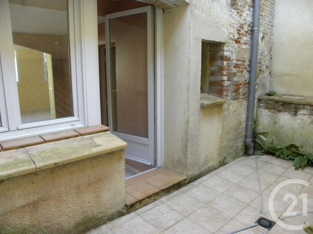 Appartement Studio &agrave; louer - 1 pi&egrave;ce - 37,15 m2 - Gaillac - 81 - MIDI-PYRENEES