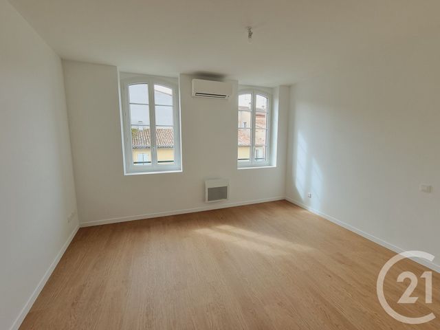 Appartement Studio &agrave; louer - 1 pi&egrave;ce - 31,18 m2 - Gaillac - 81 - MIDI-PYRENEES