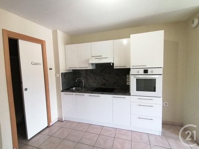 Appartement T2 &agrave; louer - 2 pi&egrave;ces - 40,99 m2 - Gaillac - 81 - MIDI-PYRENEES