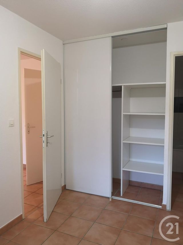 Appartement T2 &agrave; louer - 2 pi&egrave;ces - 35,26 m2 - Gaillac - 81 - MIDI-PYRENEES