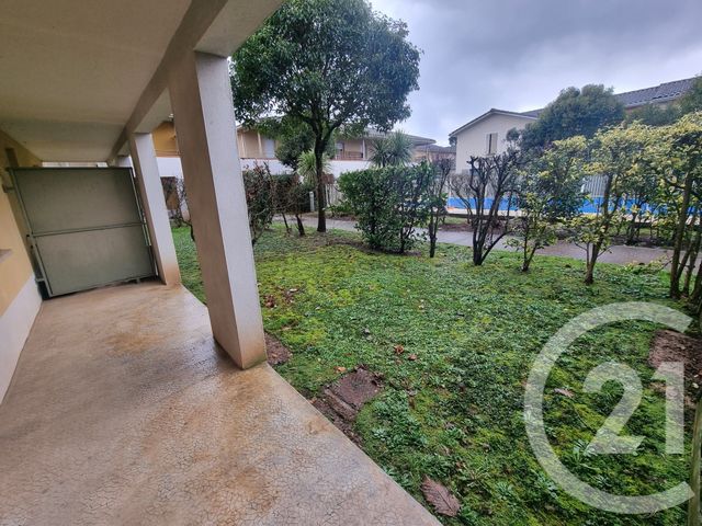 Appartement T2 &agrave; louer - 2 pi&egrave;ces - 35,26 m2 - Gaillac - 81 - MIDI-PYRENEES
