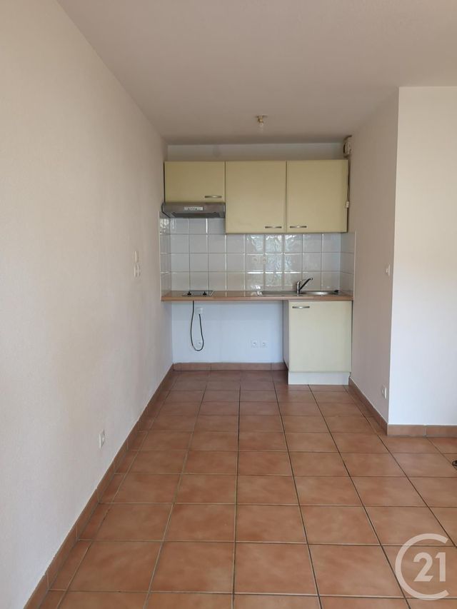 Appartement T2 &agrave; louer - 2 pi&egrave;ces - 35,26 m2 - Gaillac - 81 - MIDI-PYRENEES