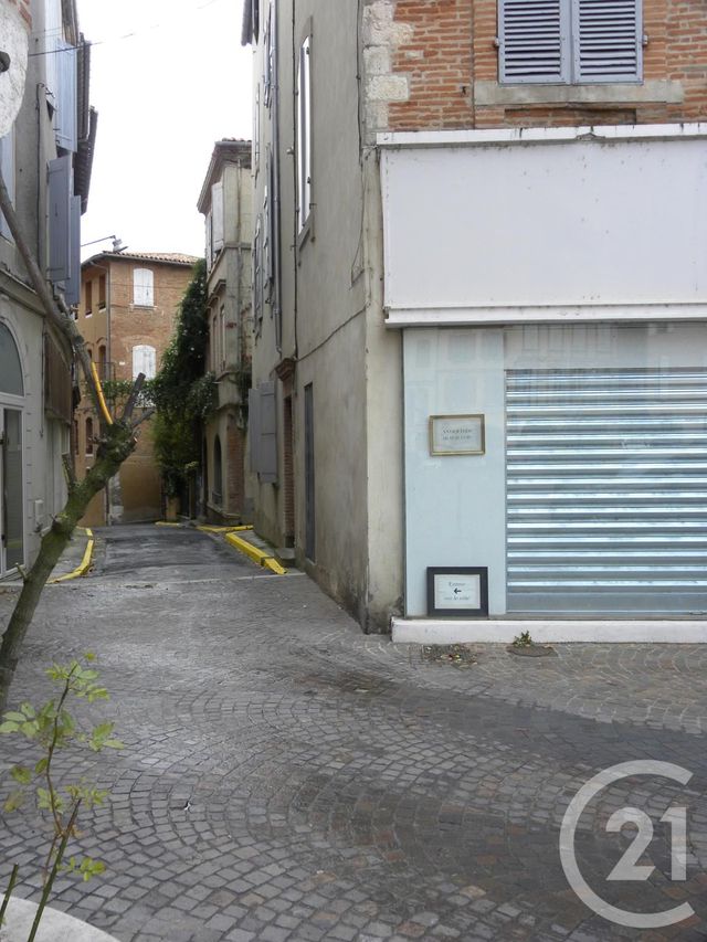 Appartement T3 &agrave; louer - 3 pi&egrave;ces - 61,52 m2 - Gaillac - 81 - MIDI-PYRENEES