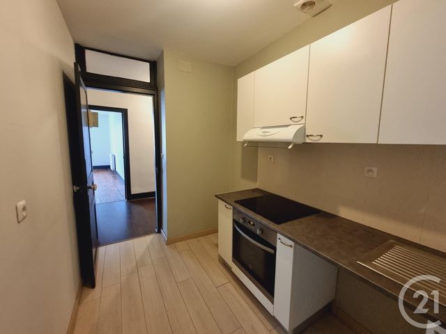 Appartement T3 &agrave; louer - 3 pi&egrave;ces - 66,44 m2 - Gaillac - 81 - MIDI-PYRENEES