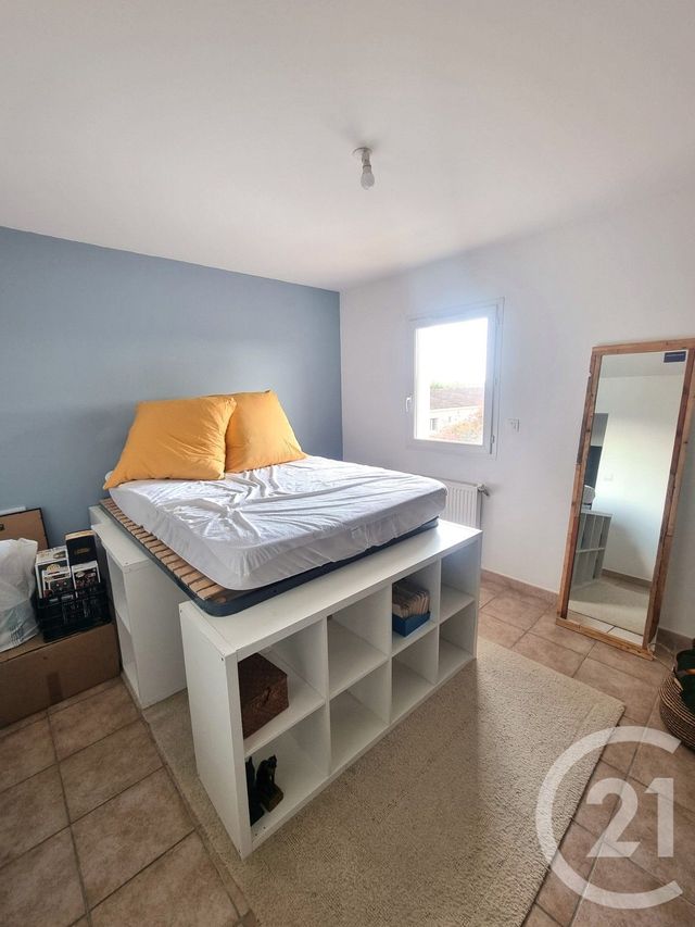 Appartement T4 &agrave; louer - 4 pi&egrave;ces - 91,90 m2 - Gaillac - 81 - MIDI-PYRENEES