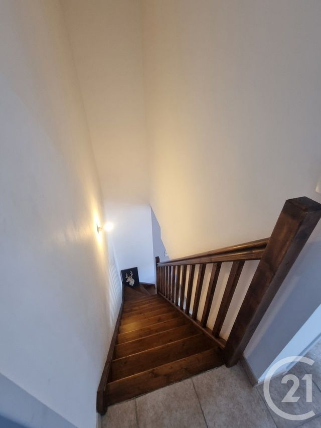 Appartement T4 &agrave; louer - 4 pi&egrave;ces - 91,90 m2 - Gaillac - 81 - MIDI-PYRENEES