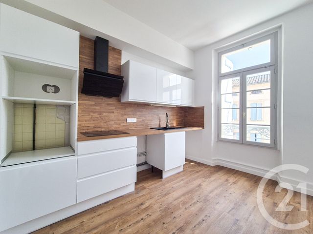Appartement T3 &agrave; louer - 3 pi&egrave;ces - 76,84 m2 - Gaillac - 81 - MIDI-PYRENEES