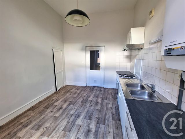 Appartement T3 &agrave; louer - 3 pi&egrave;ces - 86,44 m2 - Gaillac - 81 - MIDI-PYRENEES