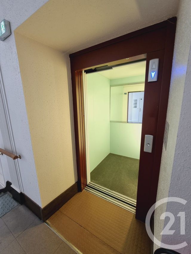 Appartement T2 &agrave; louer - 2 pi&egrave;ces - 41,40 m2 - Gaillac - 81 - MIDI-PYRENEES