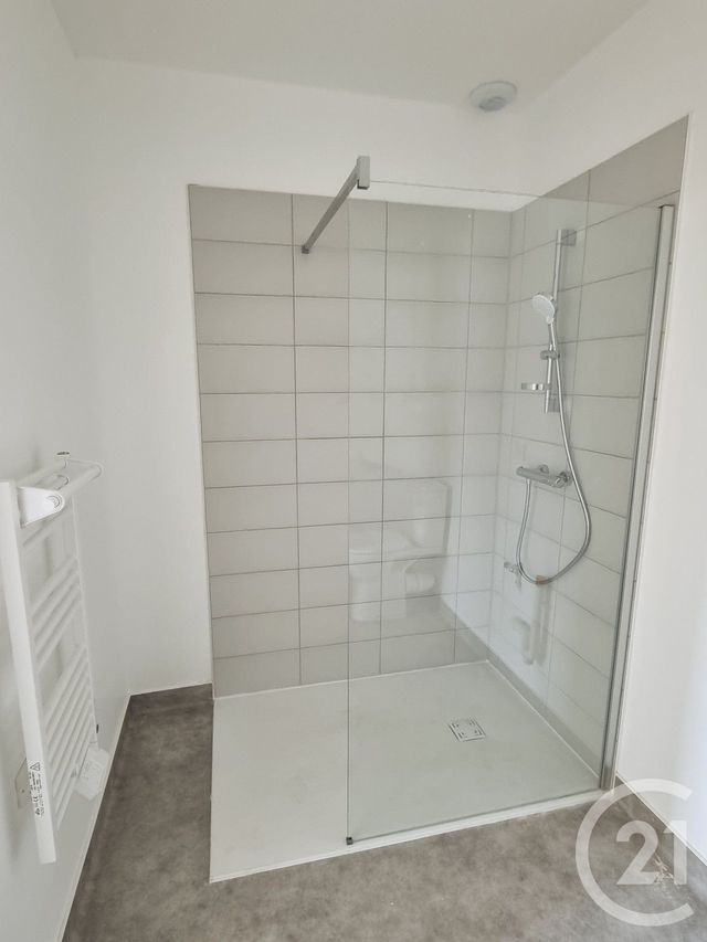 Appartement T2 &agrave; louer - 2 pi&egrave;ces - 41,40 m2 - Gaillac - 81 - MIDI-PYRENEES