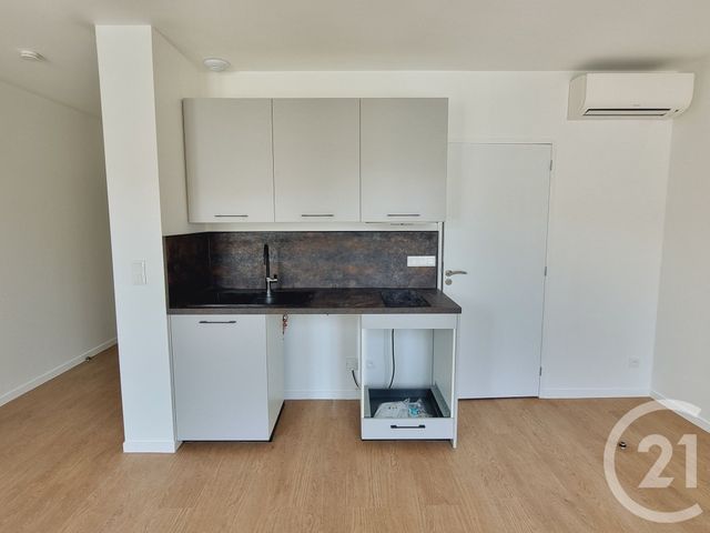 Appartement T2 &agrave; louer - 2 pi&egrave;ces - 41,40 m2 - Gaillac - 81 - MIDI-PYRENEES
