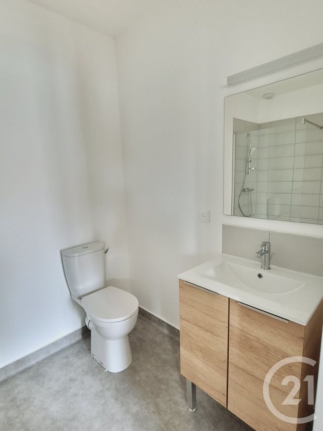 Appartement T2 &agrave; louer - 2 pi&egrave;ces - 41,40 m2 - Gaillac - 81 - MIDI-PYRENEES