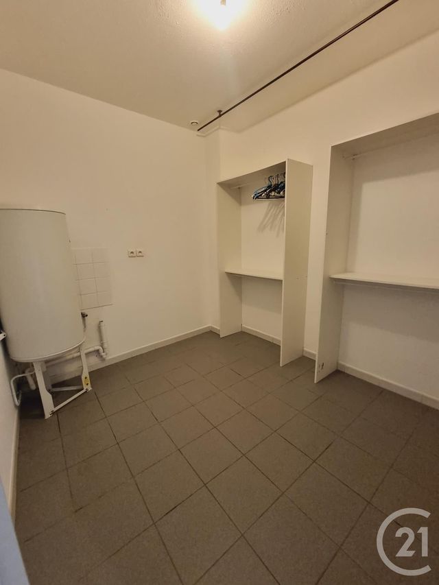Appartement T3 &agrave; louer - 3 pi&egrave;ces - 106,36 m2 - Gaillac - 81 - MIDI-PYRENEES