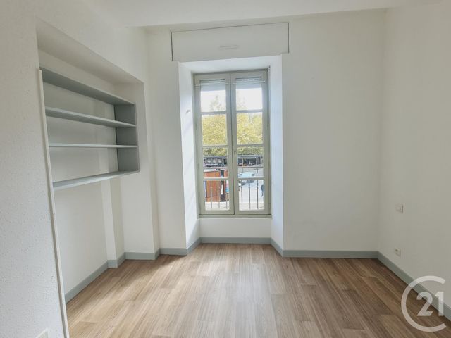 Appartement T3 &agrave; louer - 3 pi&egrave;ces - 106,36 m2 - Gaillac - 81 - MIDI-PYRENEES