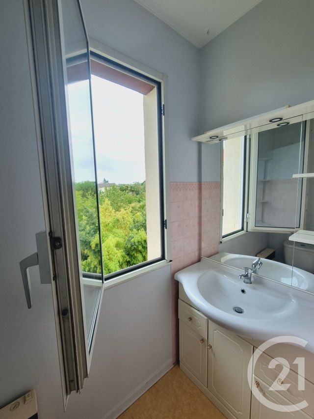 Appartement Studio &agrave; louer - 1 pi&egrave;ce - 23,58 m2 - Albi - 81 - MIDI-PYRENEES