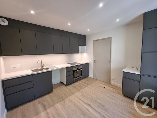 Appartement T3 &agrave; louer - 3 pi&egrave;ces - 67,80 m2 - Albi - 81 - MIDI-PYRENEES