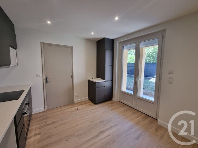 Appartement T3 &agrave; louer - 3 pi&egrave;ces - 67,80 m2 - Albi - 81 - MIDI-PYRENEES