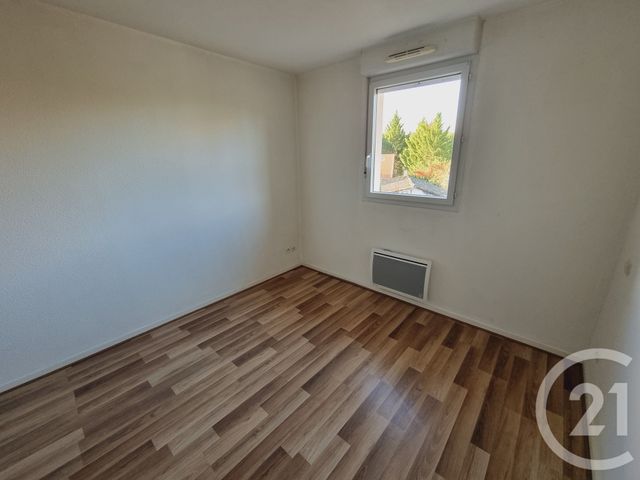 Appartement T2 &agrave; louer - 2 pi&egrave;ces - 41,47 m2 - Gaillac - 81 - MIDI-PYRENEES