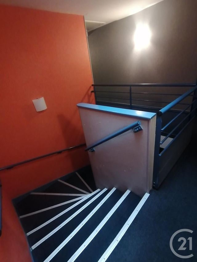 Appartement T2 &agrave; louer - 2 pi&egrave;ces - 41,47 m2 - Gaillac - 81 - MIDI-PYRENEES