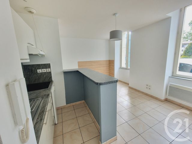 Appartement Studio &agrave; louer - 1 pi&egrave;ce - 24,47 m2 - Gaillac - 81 - MIDI-PYRENEES