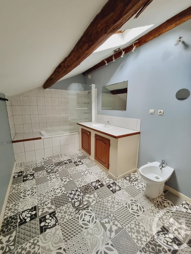 Appartement T3 &agrave; louer - 3 pi&egrave;ces - 83,25 m2 - Montans - 81 - MIDI-PYRENEES