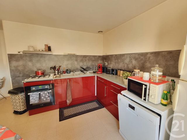 Appartement T3 &agrave; louer - 3 pi&egrave;ces - 83,25 m2 - Montans - 81 - MIDI-PYRENEES