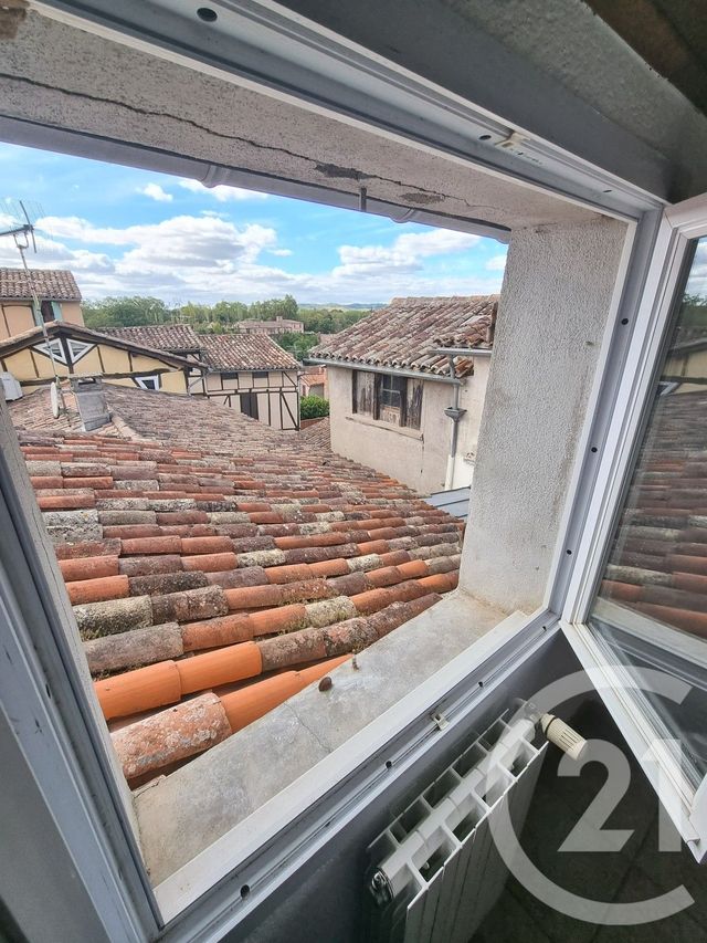 Appartement T3 &agrave; louer - 3 pi&egrave;ces - 69,07 m2 - Gaillac - 81 - MIDI-PYRENEES