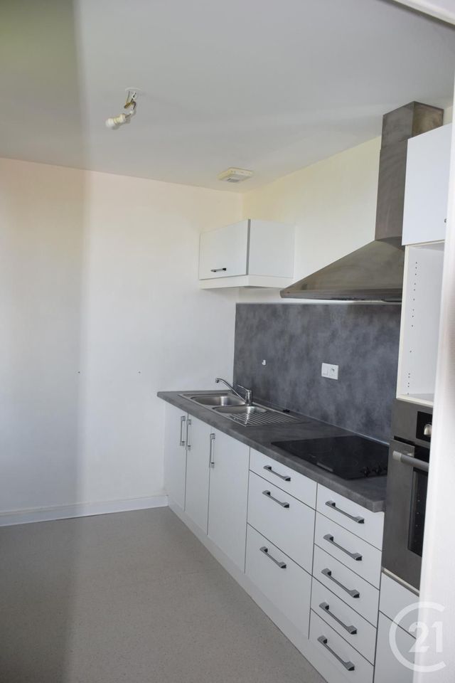 Appartement T2 &agrave; louer - 2 pi&egrave;ces - 50 m2 - Gaillac - 81 - MIDI-PYRENEES