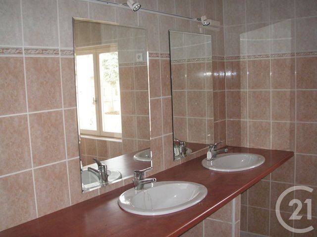 Appartement T2 &agrave; louer - 3 pi&egrave;ces - 60,89 m2 - Gaillac - 81 - MIDI-PYRENEES