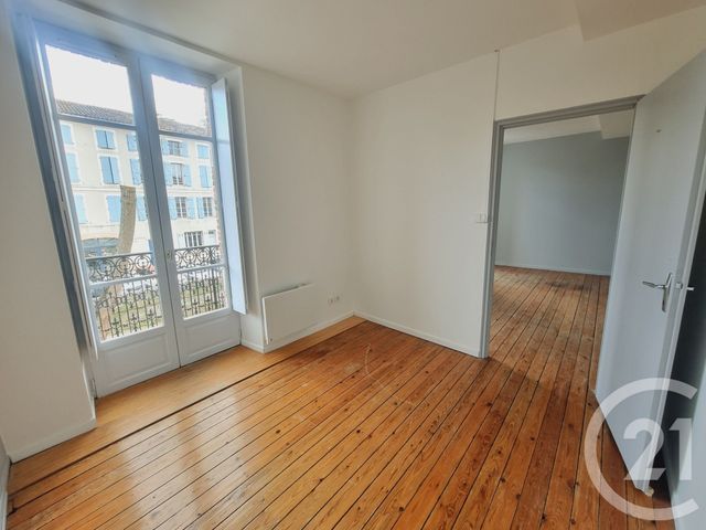 Appartement T2 &agrave; louer - 2 pi&egrave;ces - 29,07 m2 - Gaillac - 81 - MIDI-PYRENEES