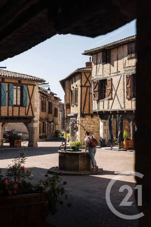 Appartement Local &agrave; louer - 1 pi&egrave;ce - 47,93 m2 - Castelnau De Montmiral - 81 - MIDI-PYRENEES