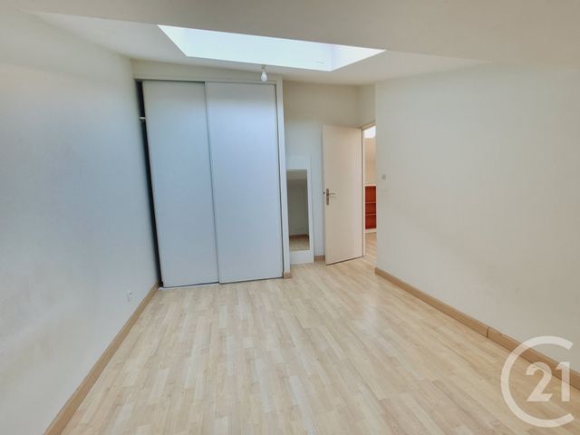 Appartement T1 &agrave; louer - 1 pi&egrave;ce - 42,89 m2 - Gaillac - 81 - MIDI-PYRENEES